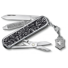 Нож Victorinox Classic SD Brilliant Crystal + брелок-лого (0.6221.35) - изображение 1