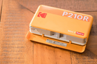 Drukarka fotograficzna Kodak Mini 2 Retro Żółty 2.1 x 3.4 + 60 arkuszy (0192143003953) - obraz 4