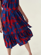 Плаття-футболка міді літнє жіноче Tatuum Mono T2214.196 40 Червоне (5900142154942) - зображення 4