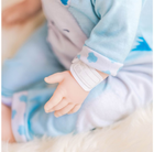 Пупс Tiny Treasure Blond Haired Doll With Hippo Outfit 45 см (5713396302683) - зображення 4