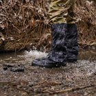 Тактичні водовідштовхувальні військові бахили гамашії від дощу та грязі для захисту на берці Темний піксель L ( 42-45 розмір) - зображення 10