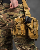 Настегна тактична кабура для пістолета Tactic універсальна кобура на пояс з кишенею під магазин кайот Вт7585 - зображення 3