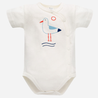Дитяче боді-футболка для новонароджених хлопчиків Pinokio Sailor 62 см Екрю (5901033302992) - зображення 1