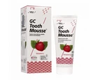 Ремінералізуючий захисний крем GC Tooth Mousse для чутливих зубів з смаком полуниці
