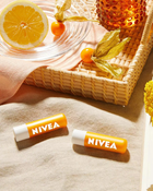 Бальзам для губ Nivea Sun Protect SPF 30 4.8 г (4005900551269) - зображення 5