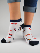 Шкарпетки жіночі прикольні короткі бавовняні Noviti ST023-W-04 39-42 Білі (5905204314890) - зображення 1
