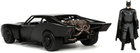 Metalowy samochód Jada Batman 2022 Batmobil z figurką Batmana 1:24 (SBA253215010) - obraz 6