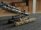 Cередня цівка Crook CRC 1U020A M-LOK Coyote Tan з короткою накладкою - зображення 2