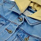 Дитяча джинсова куртка для дівчинки Cool Club CJG2420609 134 см Блакитна (5903977132987) - зображення 3
