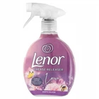 Кондиціонер спрей для розгладження складок на одязі освіжувач Lenor Crease Releaser Exotic bloom 500мл