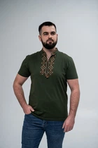 Вишита чоловіча футболка з коричневою вишивкою M
