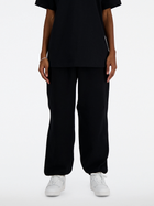 Spodnie dresowe damskie luźne New Balance Nb Athletics WP41513 L Czarne (197375437637)