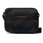 Сумка в стилі Tommy Hilfiger Urban Nylon Camera Bag чорна