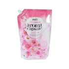 Кондиціонер для білизни з екстрактом троянди Lion Porinse Aroma Capsule Pink Rose 2.1 л (8806325615620)