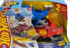 Транспортер-трансформер Hot Wheels – Два дракони (JBM72)