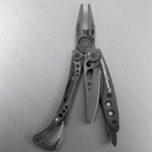 Мультиинструмент Leatherman Skeletool CX Onyx