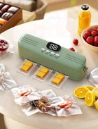 Портативний акумуляторний міні вакууматор побутовий для продуктів Vacuum Sealer 168-2 домашній кухонний вакуумний пакувальник для м'яса, упаковки їжі + 5 вакуумних пакетів (4636)