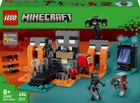 Конструктор LEGO Minecraft Битва за Візер 494 деталі (21590)