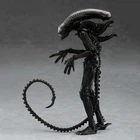 Фигурка Ксеноморф RESTEQ 16 см — коллекционная фигурка Чужого из фильма «Alien» на подставке