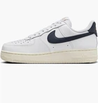 Кросівки жіночі Nike Air Force 1 '07 Flyease 37.5 Білий HJ9122-100