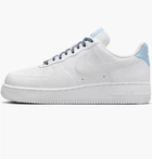 Кросівки жіночі Nike Air Force 1 '07 40 Білий IB7167-101