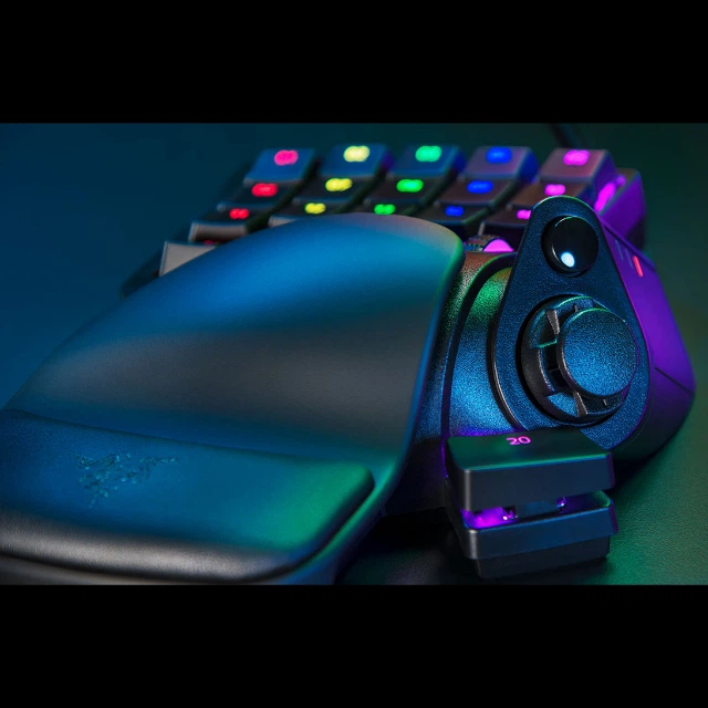Клавиатура проводная Razer Tartarus Pro Black (RZ07-03110100-R3M1 Клавиатура проводная Razer Tartarus Pro Black (RZ07-03110100-R3M1