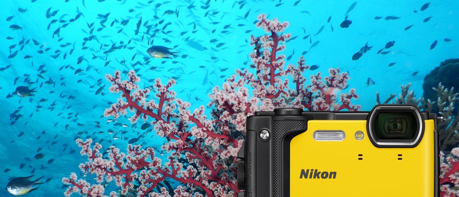 Фотоаппарат Nikon Coolpix W300 Orange (VQA071E1) купить на ROZETKA