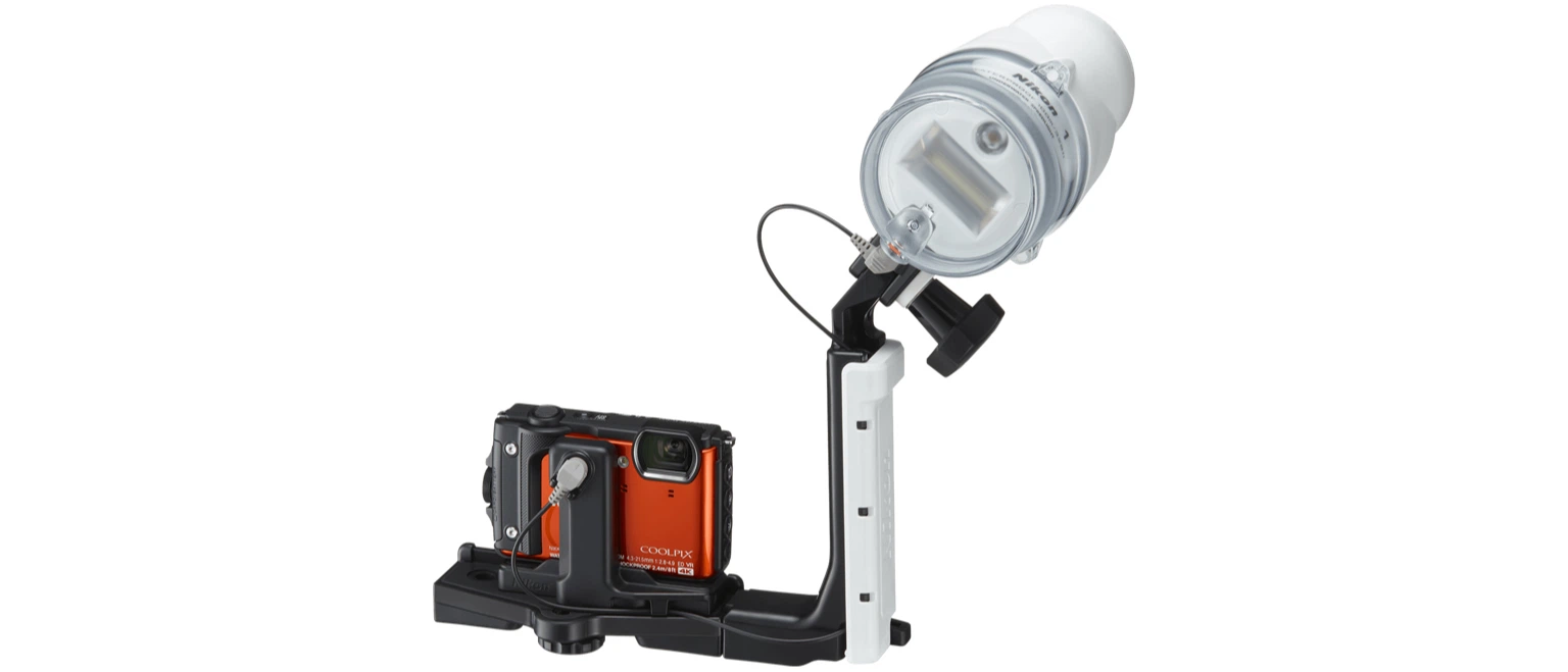 Nikon COOLPIX W W300 ORANGE  美品 ニコン COOLPIX W300 オレンジ | コンパクトデジタルカメラ